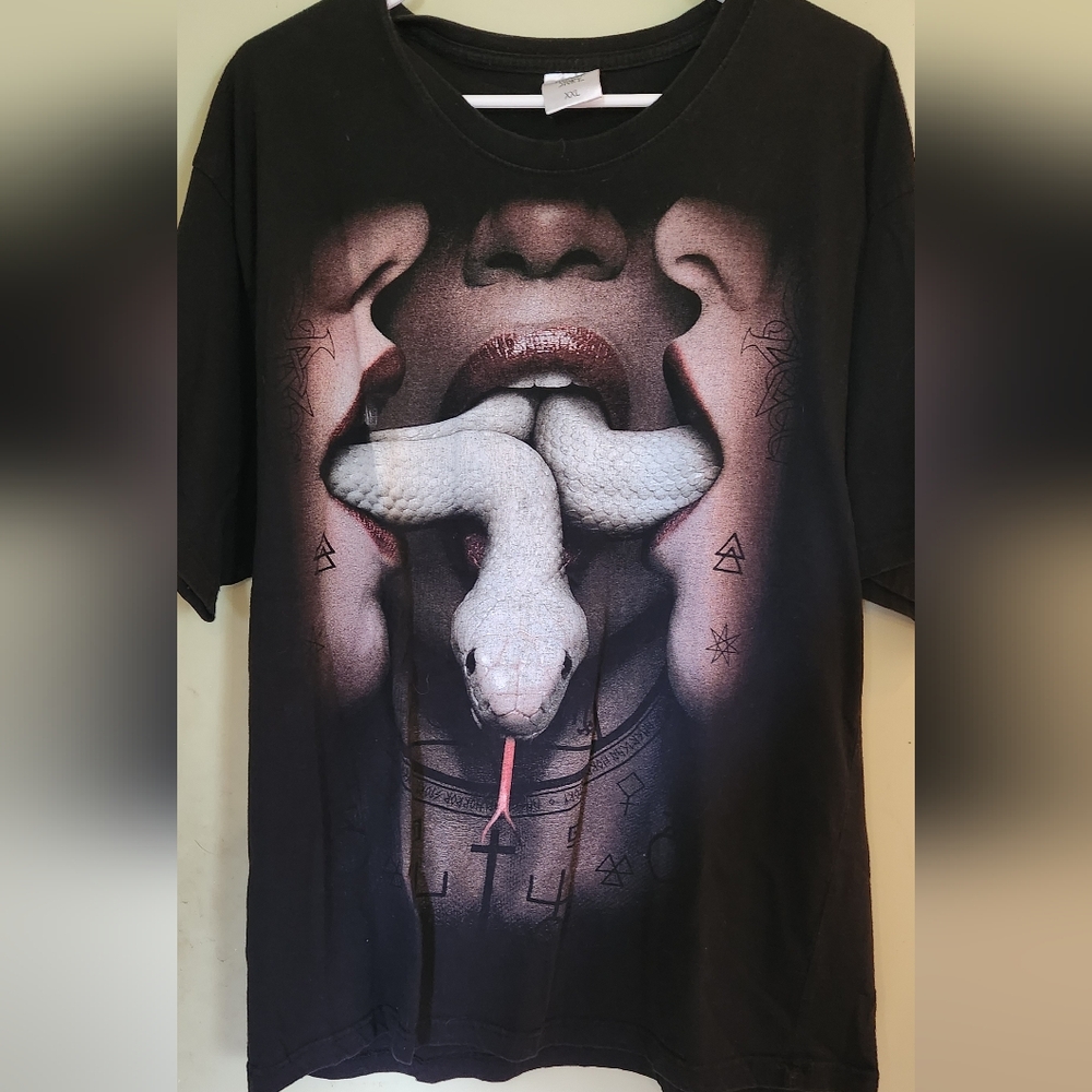 American Horror Story Graphic Tee XXL